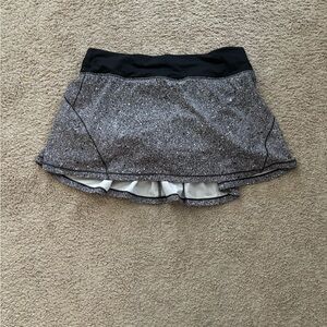 Lululemon Athletica Black and Gray Mini Skirt